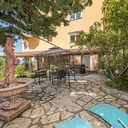 Apartment Monte Mare
